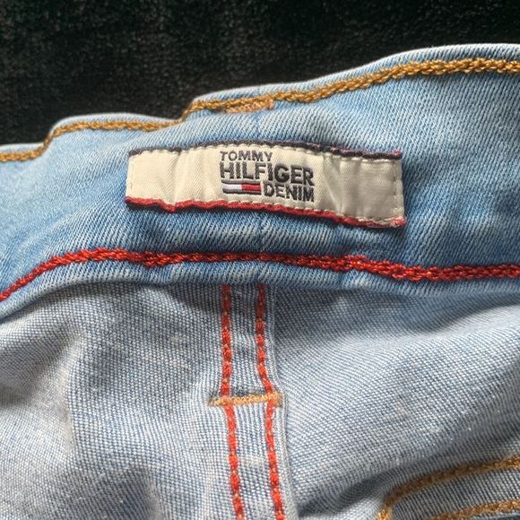 Tommy Hilfiger Jeans - Picture 4 of 5